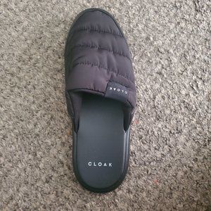Cloak Slippers Size 11